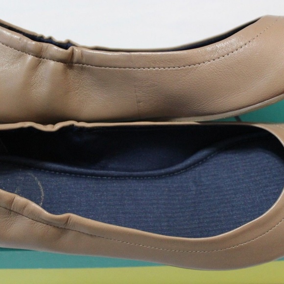 JACK ROGERS BREE ROSE CRM/BLK CAP TOE BALLET FLATS - Picture 3 of 5